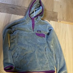 Patagonia Women’s hooded snap fleece